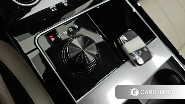 Land Rover Range Rover Velar id 3966079 из Кореи 19