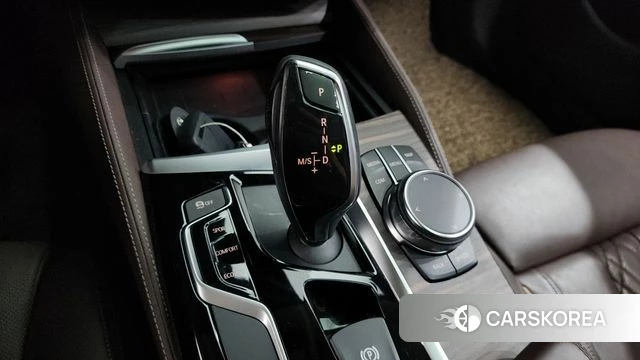 BMW 5 Series (G30) id 4520715 из Кореи 32