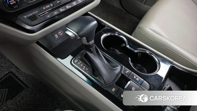 Kia The New Carnival id 4573987 из Кореи 29