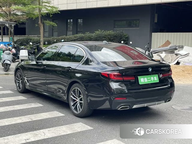 BMW 5 series PHEV id 4213000 из Китая 17