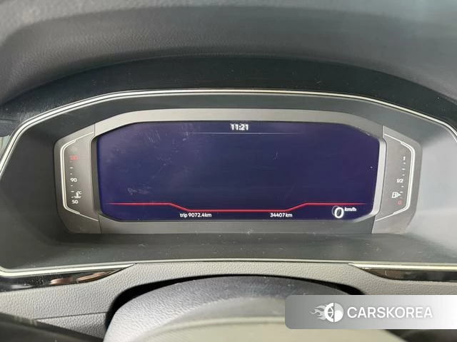 Volkswagen Magotan id 4368138 из Китая 17