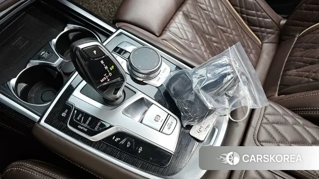 BMW 7 Series (G11) id 3318667 из Кореи 19