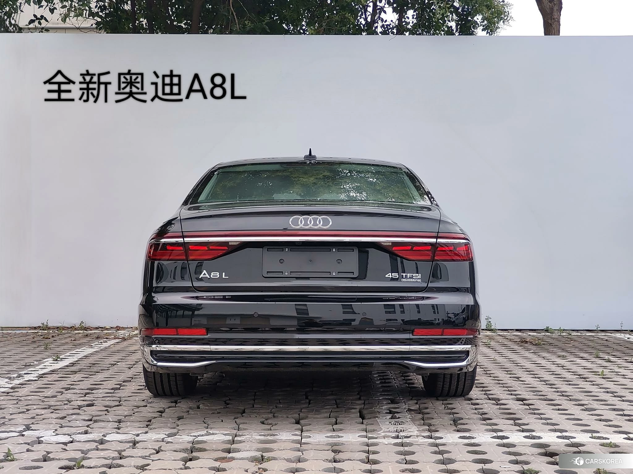 Audi A8 id 4426743 из Китая 18