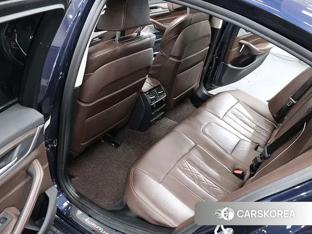 BMW 5 Series (G30) id 3259261 из Кореи 19