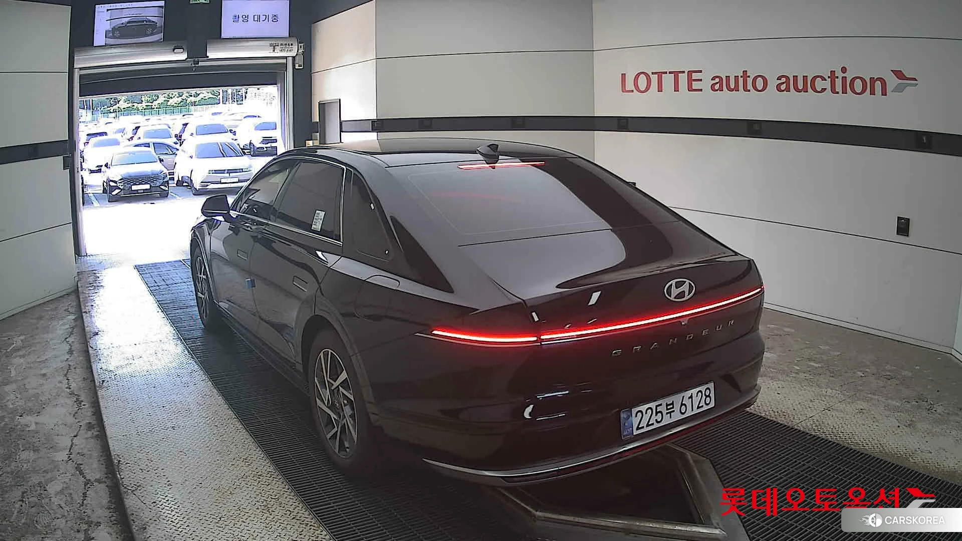 Hyundai Grandeur Hybrid id 4679307 из Кореи 35