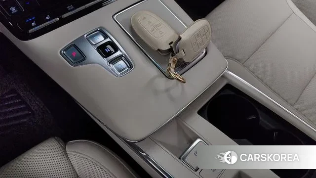 Hyundai The New Grandeur IG id 3043787 из Кореи 19