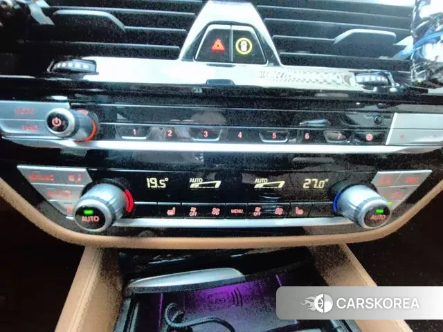 BMW 5 Series (G30) id 3300172 из Кореи 18