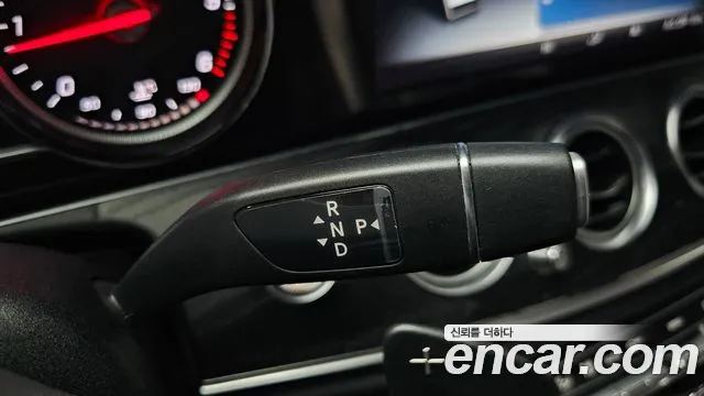 Mercedes-Benz E-Class W213 id 2474987 из Кореи 19