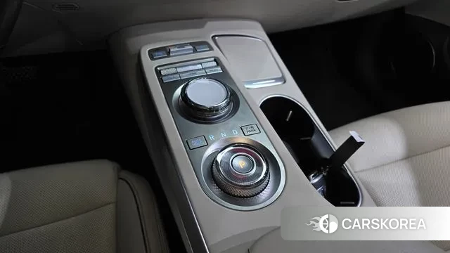 Genesis GV70 id 3680192 из Кореи 19