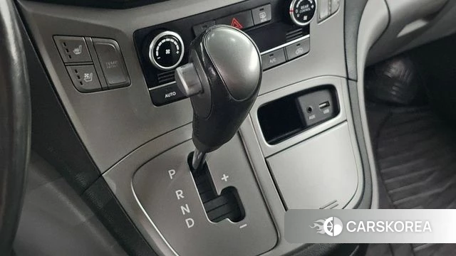 Hyundai The New Grand Starex id 4924150 из Кореи 35