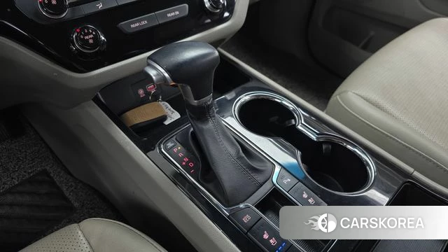 Kia The New Carnival id 3942653 из Кореи 19