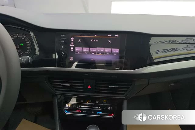 Volkswagen Bora id 4212408 из Китая 16