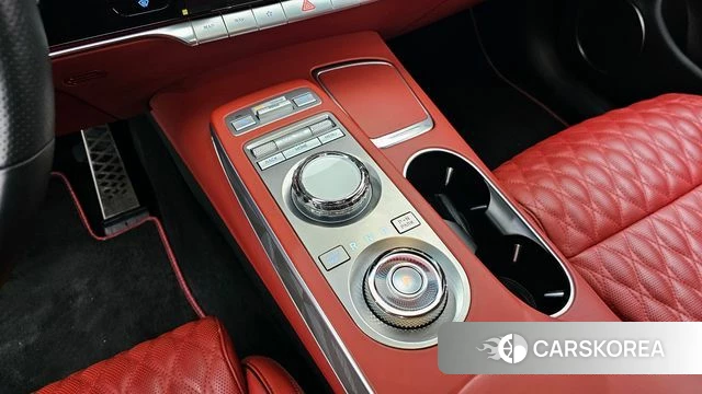 Genesis GV70 id 3858800 из Кореи 19