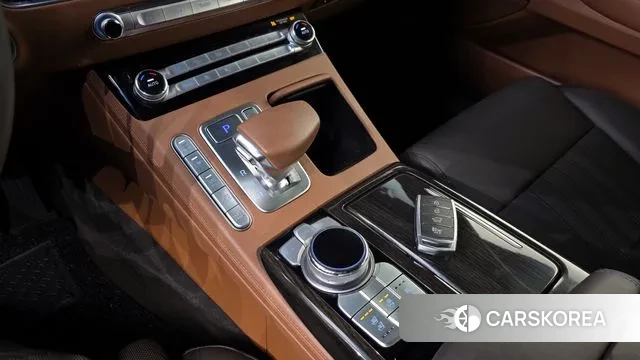 Genesis G90 id 3479695 из Кореи 19