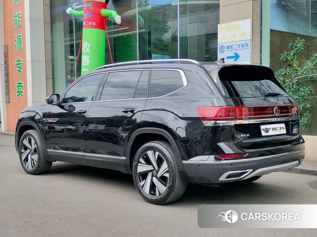 Volkswagen Tourang id 4368214 из Китая 10