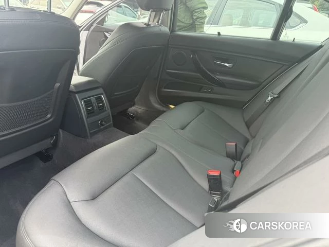 BMW 3 series id 3944869 из Китая 16
