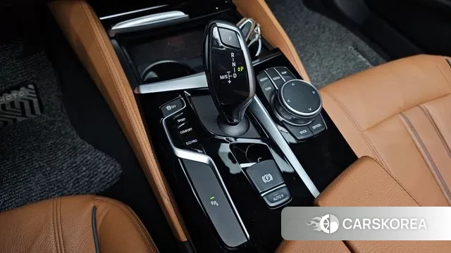 BMW 5 Series (G30) id 3656368 из Кореи 19