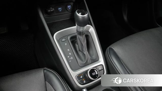 Hyundai Venue id 4362988 из Кореи 31