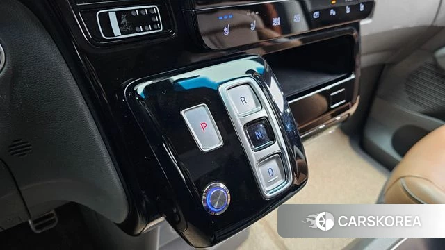 Hyundai Staria id 4231569 из Кореи 19