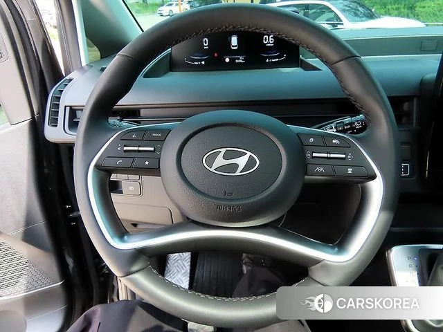 Hyundai Staria id 4336715 из Кореи 19