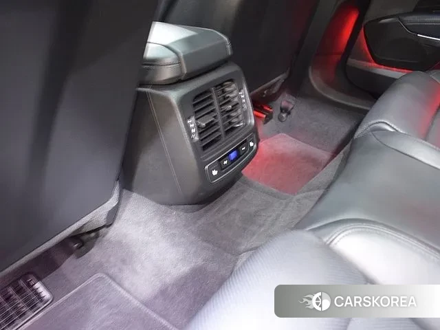 Audi e-Tron GT id 3027463 из Кореи 19