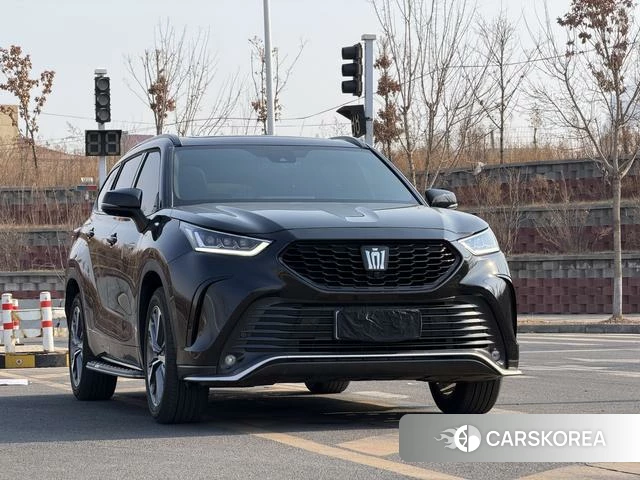 Toyota Crown Lufang id 3907931 из Китая 9
