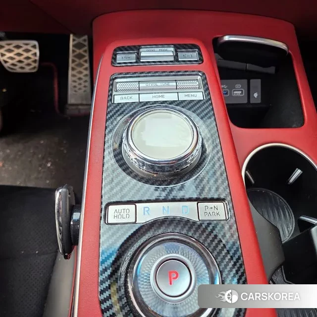 Genesis GV70 id 3468775 из Кореи 16