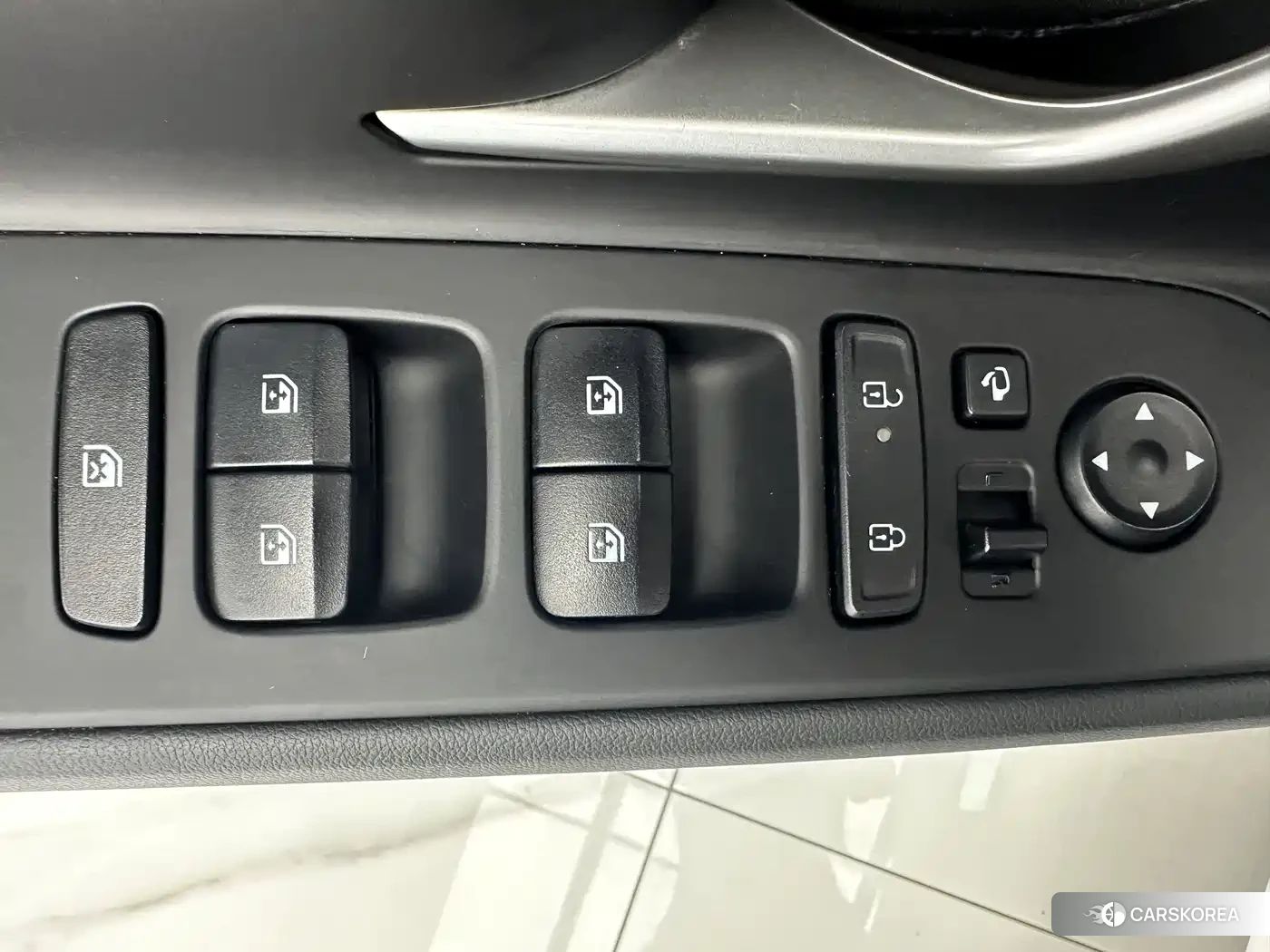 Hyundai Elantra id 4545595 из Китая 17