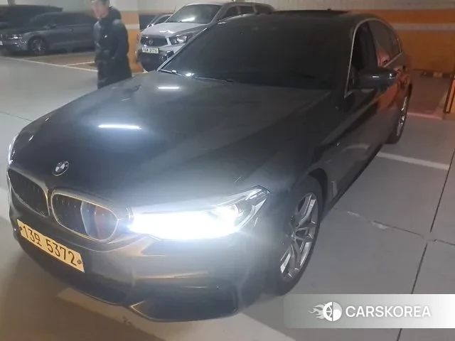 BMW 5 Series (G30) id 3667119 из Кореи 19