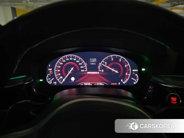 BMW 5 Series (G30) id 4367691 из Кореи 10