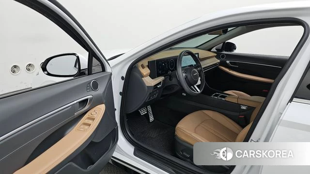 Hyundai Sonata D Edge Hybrid (DN8) id 4879361 из Кореи 38