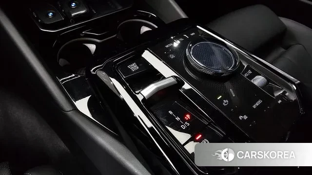 BMW 5 Series (G60) id 3507331 из Кореи 19