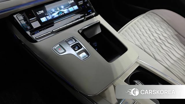 Hyundai The New Grandeur IG id 4618804 из Кореи 38
