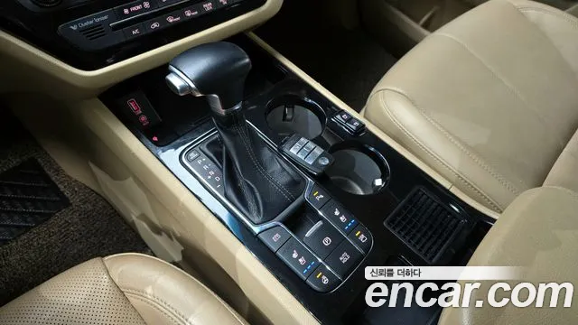 Kia The New Carnival id 2660280 из Кореи 19