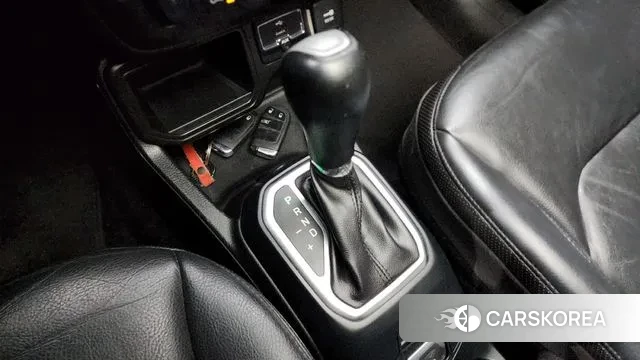 Jeep Renegade id 3789575 из Кореи 19