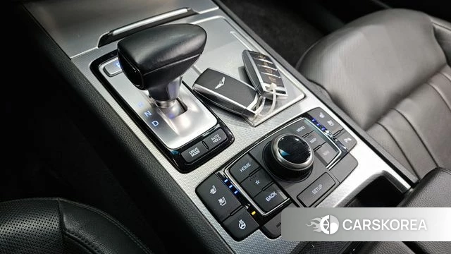 Genesis G80 id 3893712 из Кореи 19