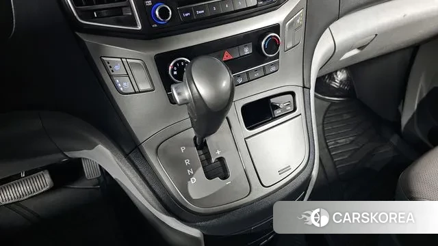 Hyundai The New Grand Starex id 3727953 из Кореи 19
