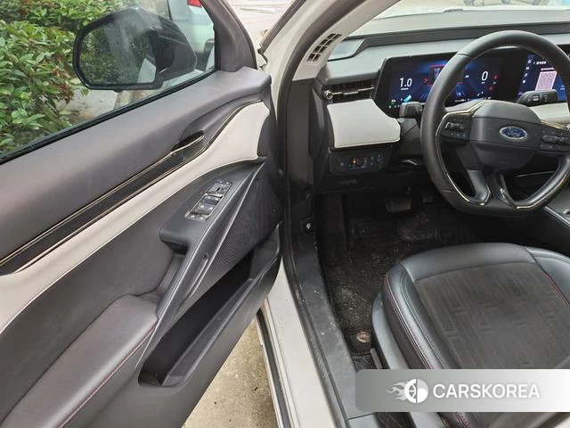 Ford Mondeo id 4380627 из Китая 13