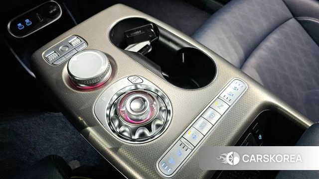 Genesis GV60 id 3904128 из Кореи 19