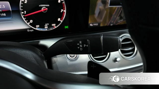 Mercedes-Benz E-Class W213 id 4225308 из Кореи 29