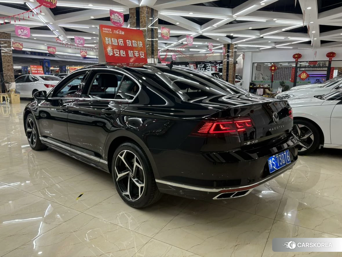 Volkswagen Magotan id 4510768 из Китая 9