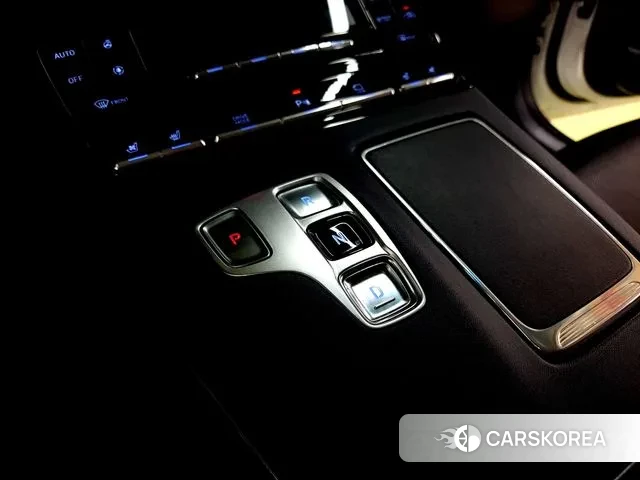 Hyundai The New Grandeur IG Hybrid id 3149526 из Кореи 19