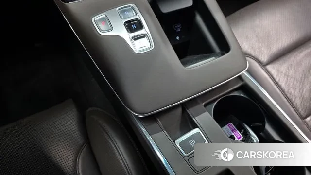 Hyundai The New Grandeur IG Hybrid id 3787353 из Кореи 19