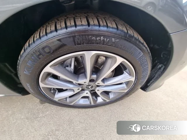 Mercedes-Benz E-Class W213 id 3612583 из Кореи 19