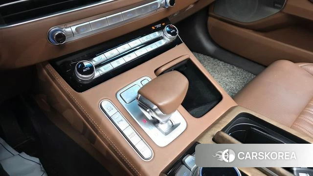Genesis G90 id 4849102 из Кореи 19