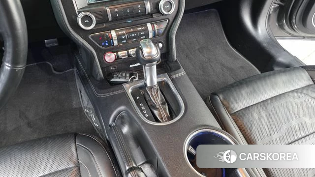 Ford Mustang id 3829198 из Кореи 19