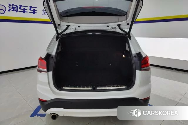 BMW X1 id 3840700 из Китая 16