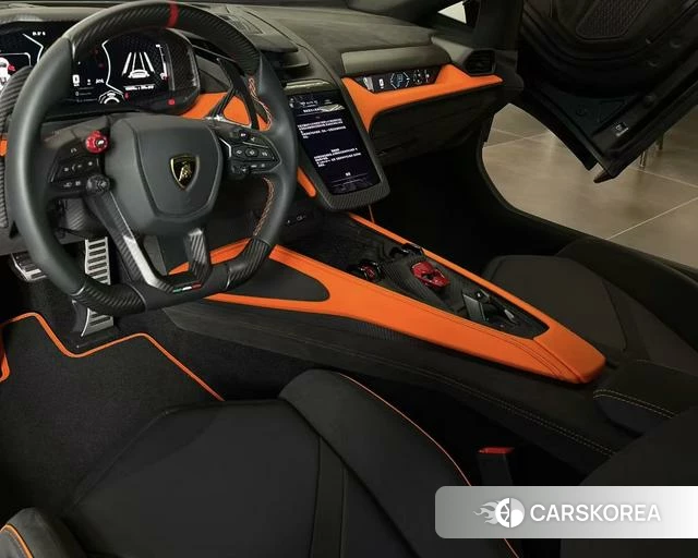Lamborghini Revuelto id 4239615 из Китая 9