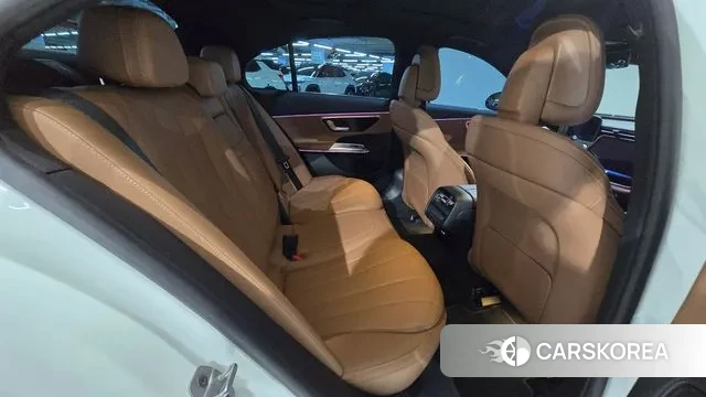 Mercedes-Benz E-Class W214 id 3081255 из Кореи 19