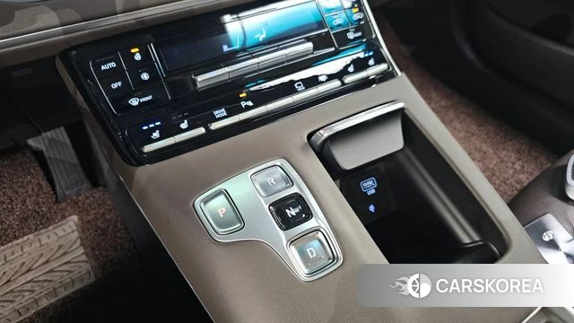 Hyundai The New Grandeur IG id 4603810 из Кореи 19